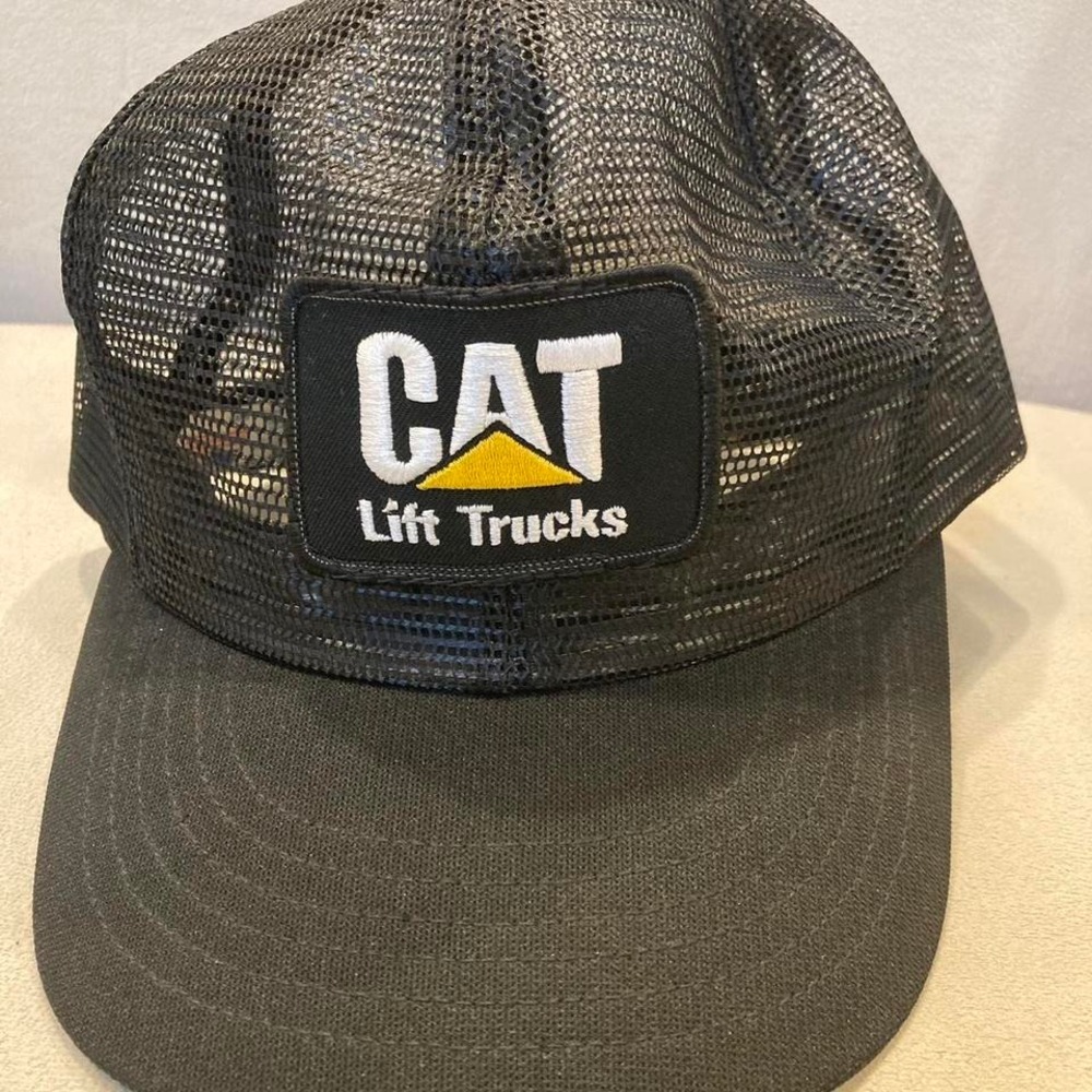 Vintage CAT Lift Truckers Snapback‎ Hat